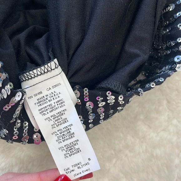 Karen Kane Long Sleeve Sequin Sheath Dress - Picture 9 of 10